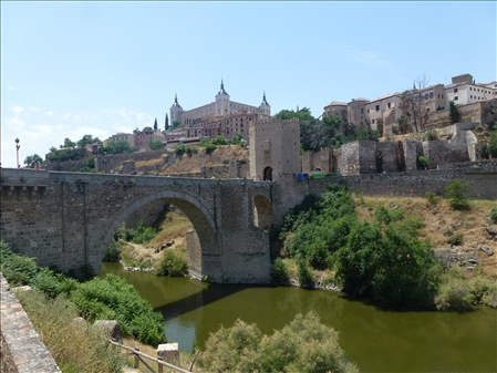 003 (125) puente alcantara & alcazar.jpg