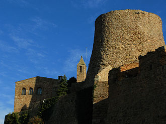 330px-Castell_de_Cardona_2.jpg