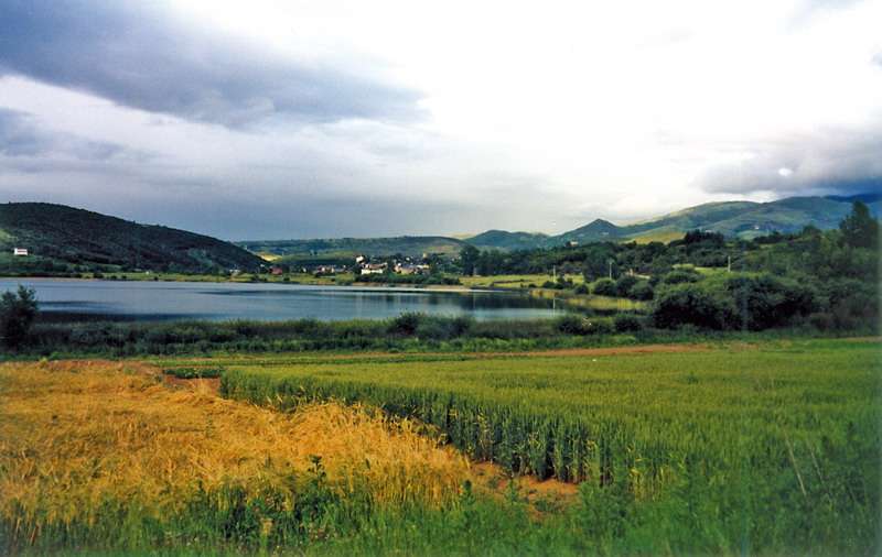 bierzo040_Lago_de_Carucedo.jpg