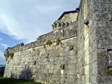 castelo_de_maceda_2.jpg