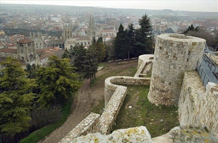 castillo de burgos.jpg