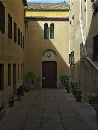 convento_del_corpus_christi._segovia.jpg