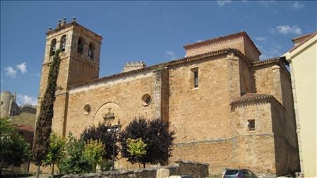 iglesia_de_san_martin,_coruna_del_conde.jpg