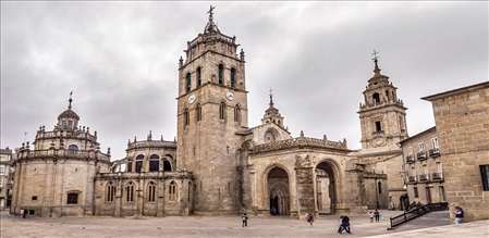 lugo_212-catedral_santa_maria-(daviddaguerro).jpg